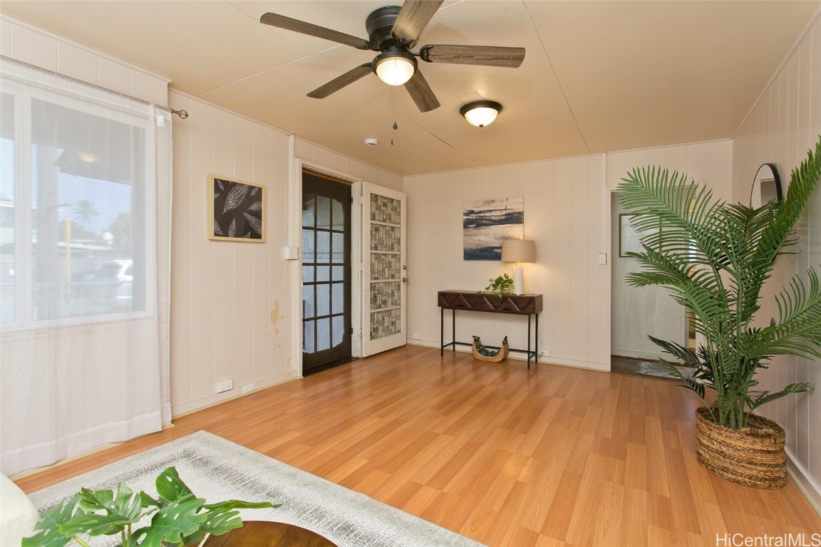 465 Kalama Street