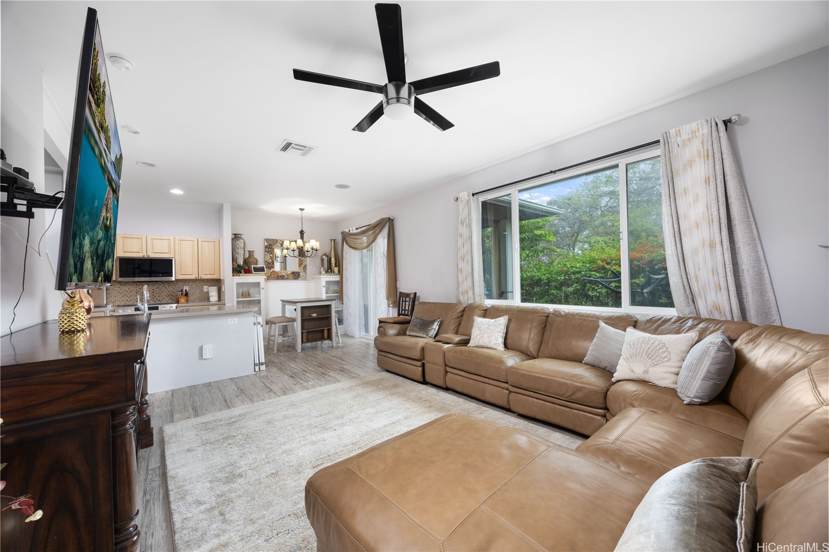 91-6221 Kapolei Parkway 102