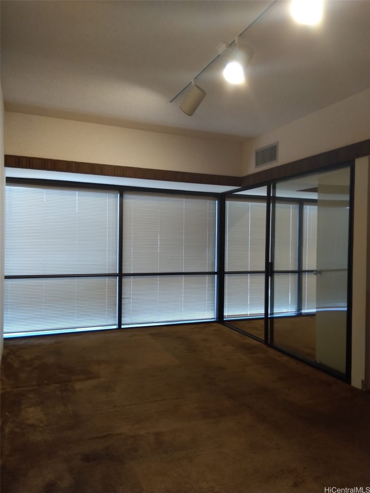 1188 Bishop Street 809