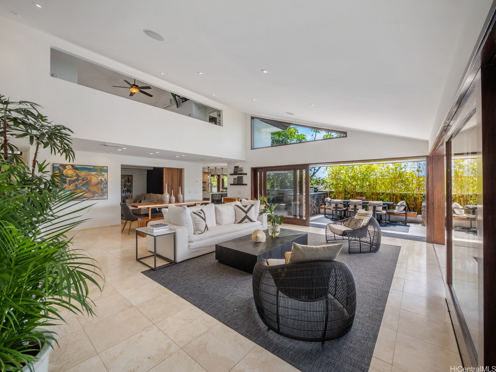 2947 Hibiscus Place B