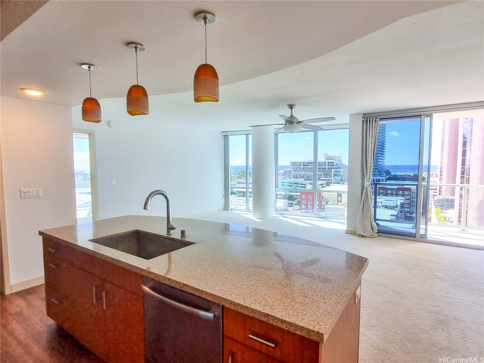 555 South Street 1305