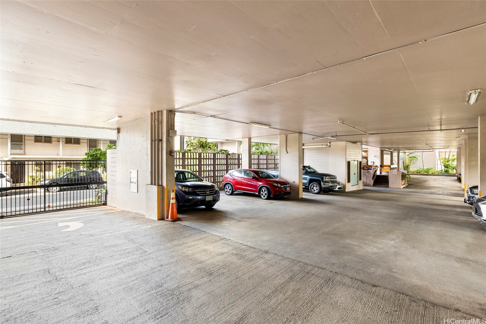 1848 Kahakai Drive 1004