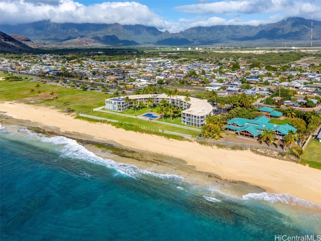 Maili Cove Condominium