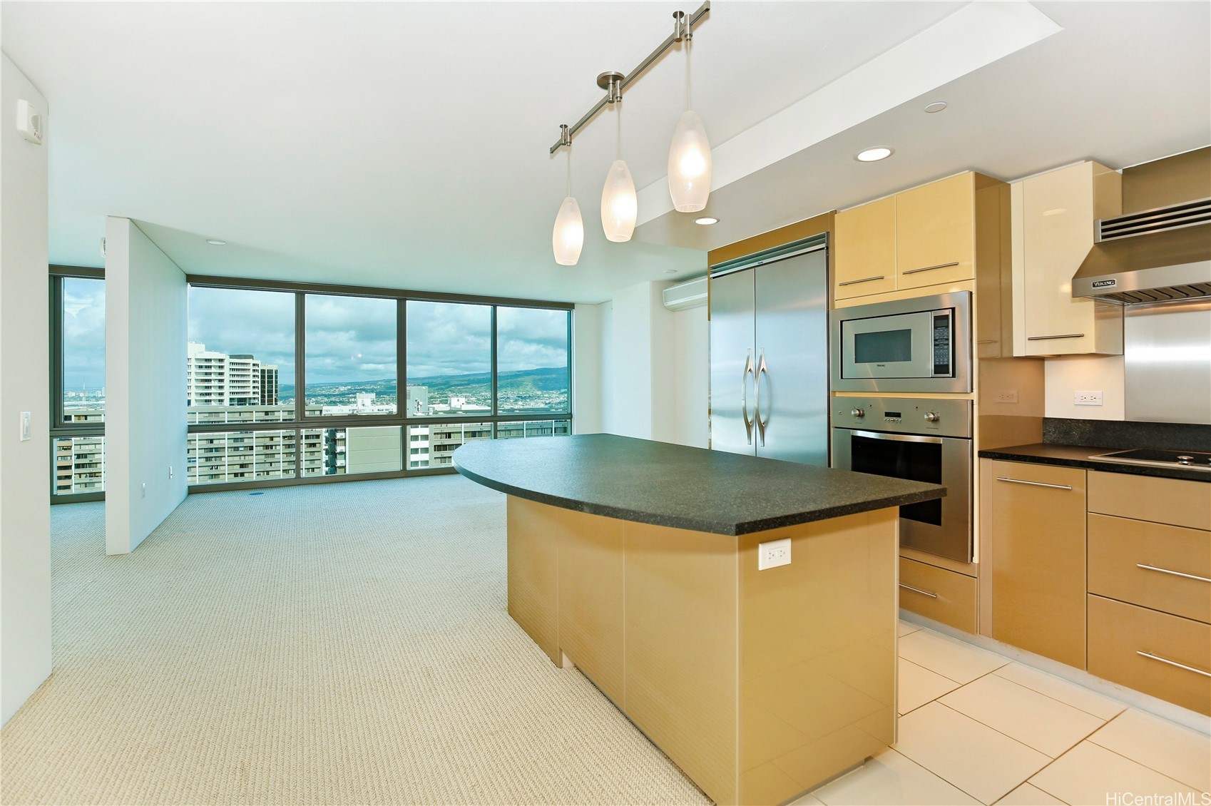 1200 Queen Emma Street 3411