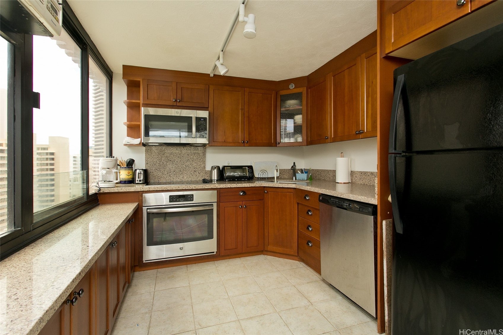 343 Hobron Lane 1603