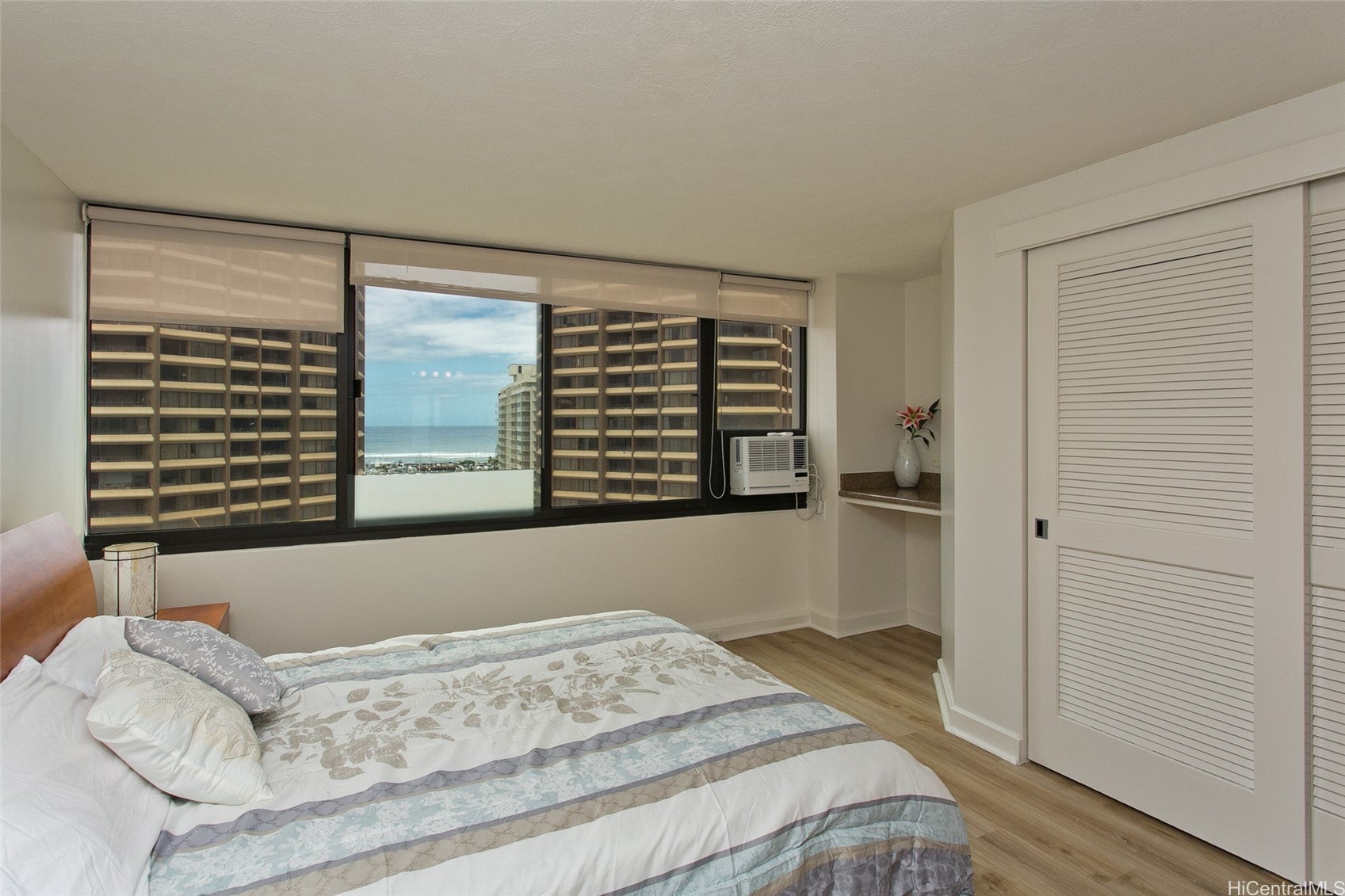 343 Hobron Lane 1603