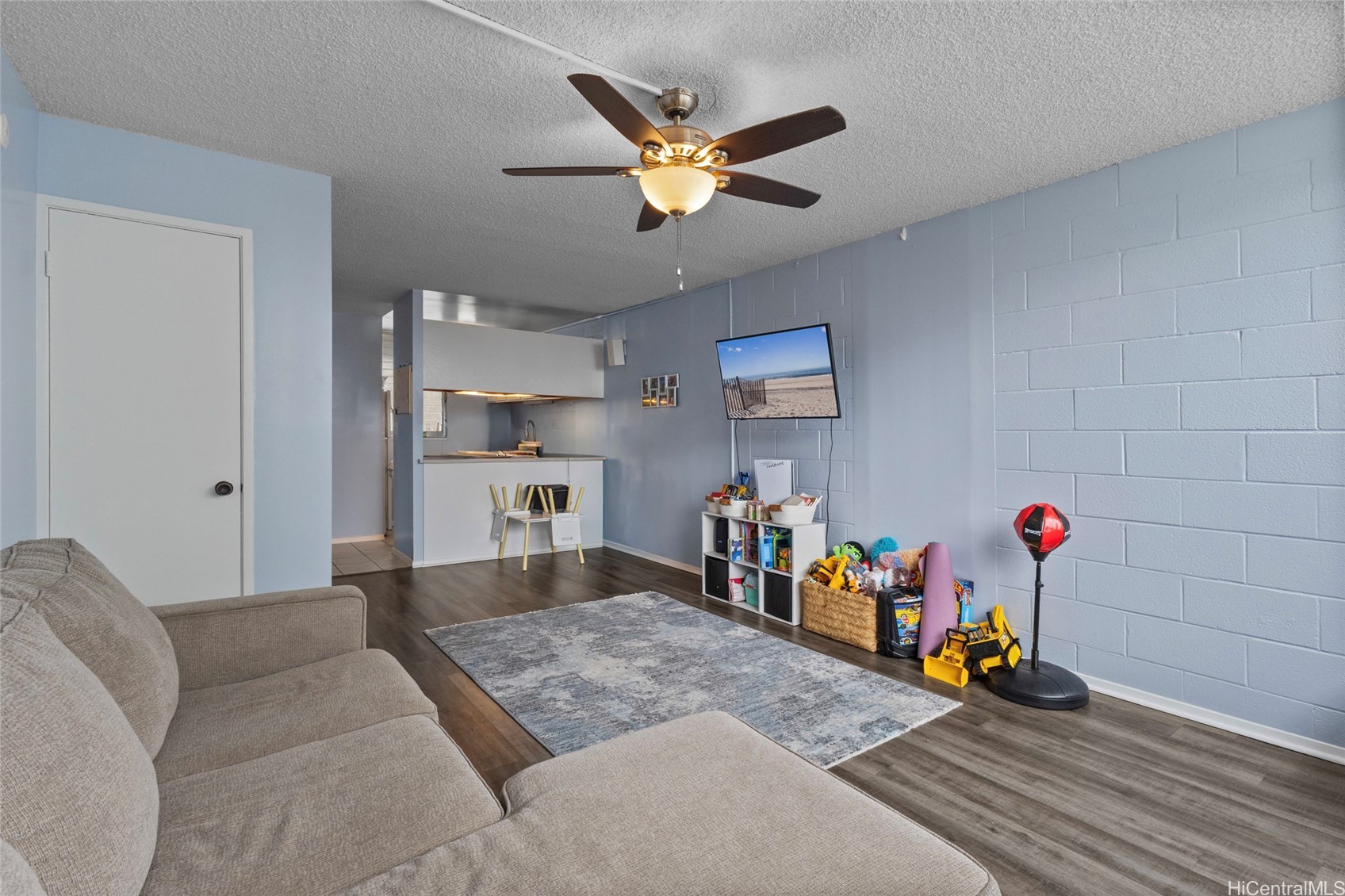 46-280 Kahuhipa Street B204