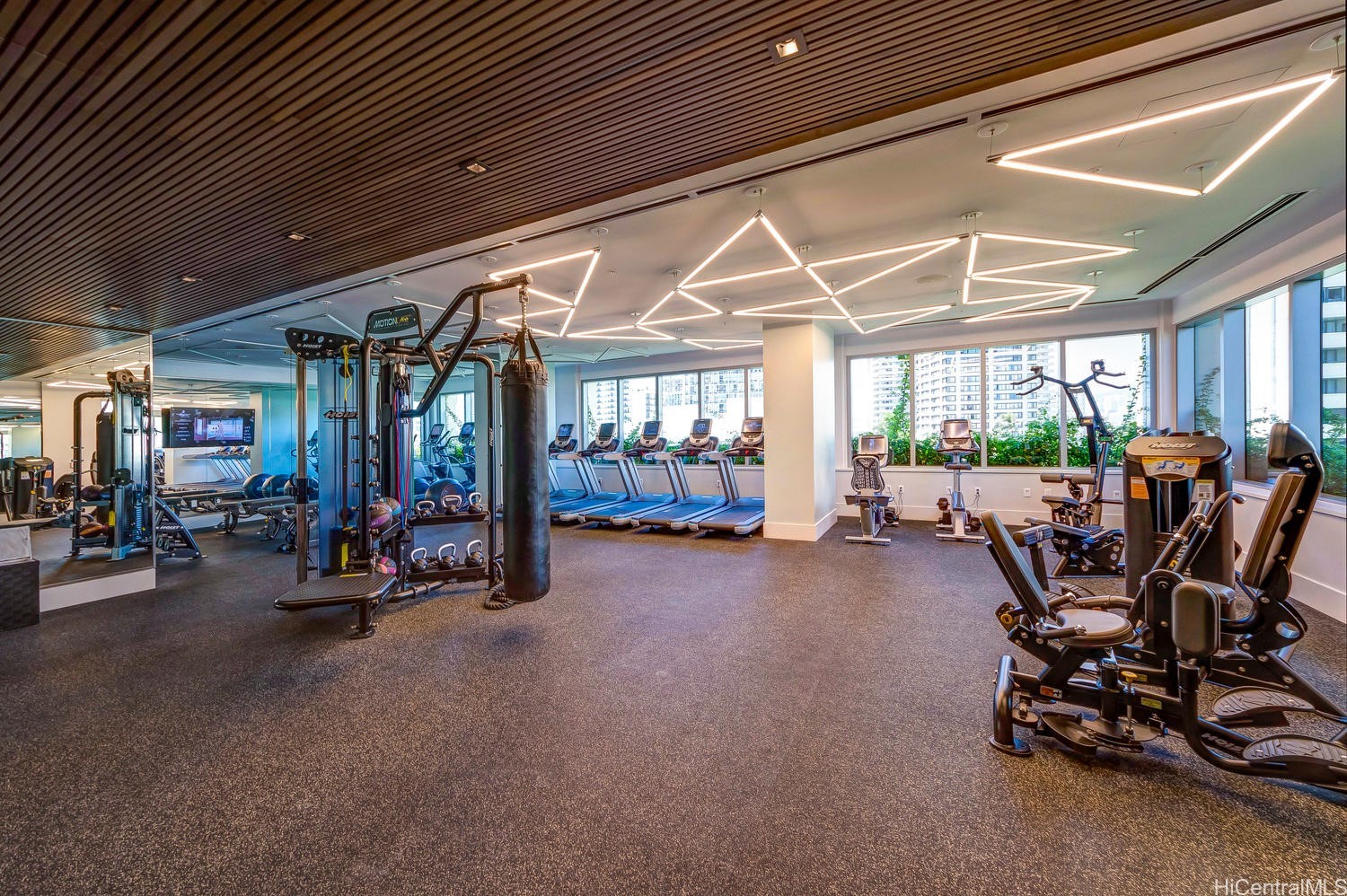 The Ritz-carlton Residences Twr 2 - 383 Kalaimoku Condominium