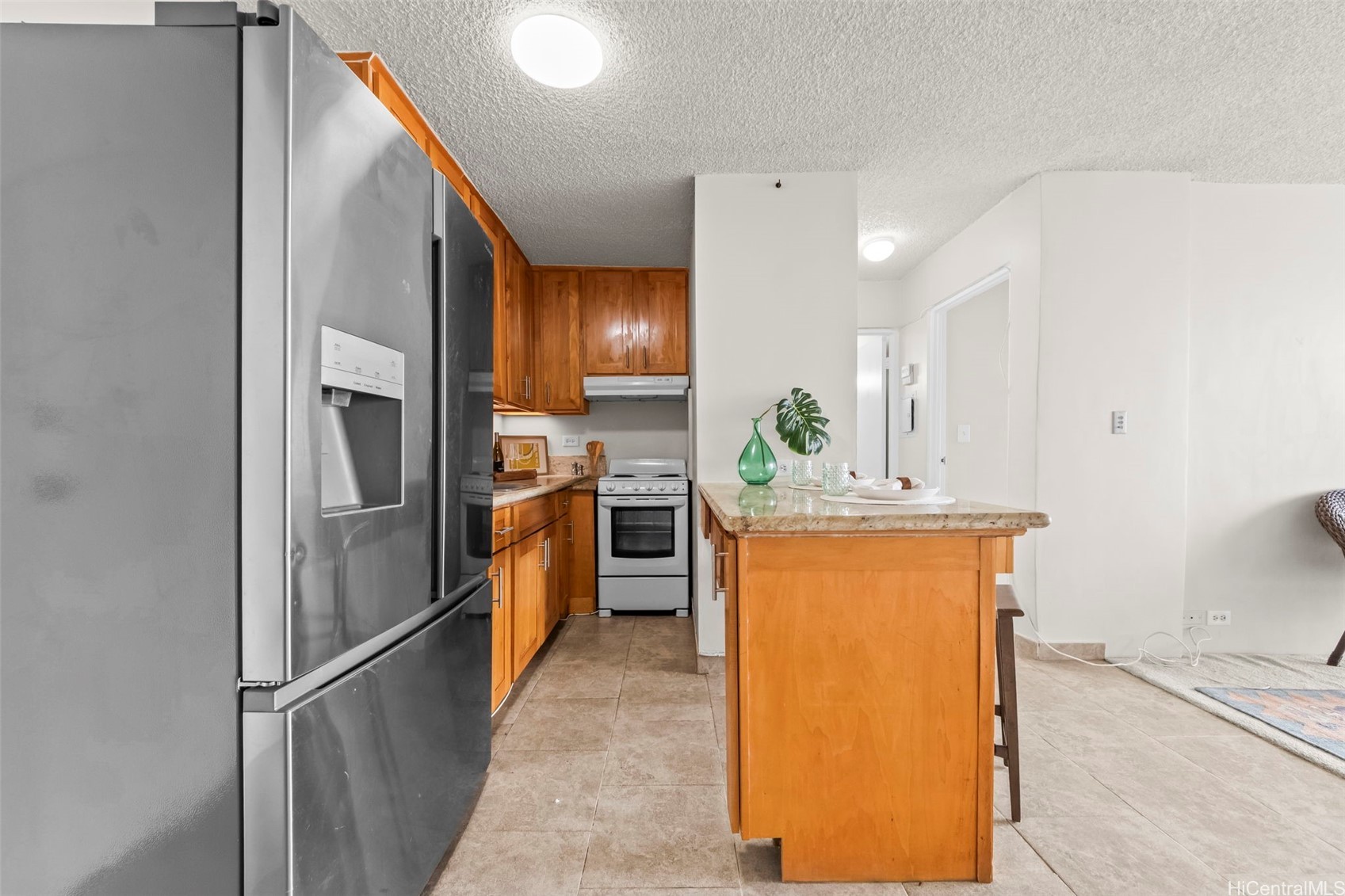 2637 Kuilei Street A104