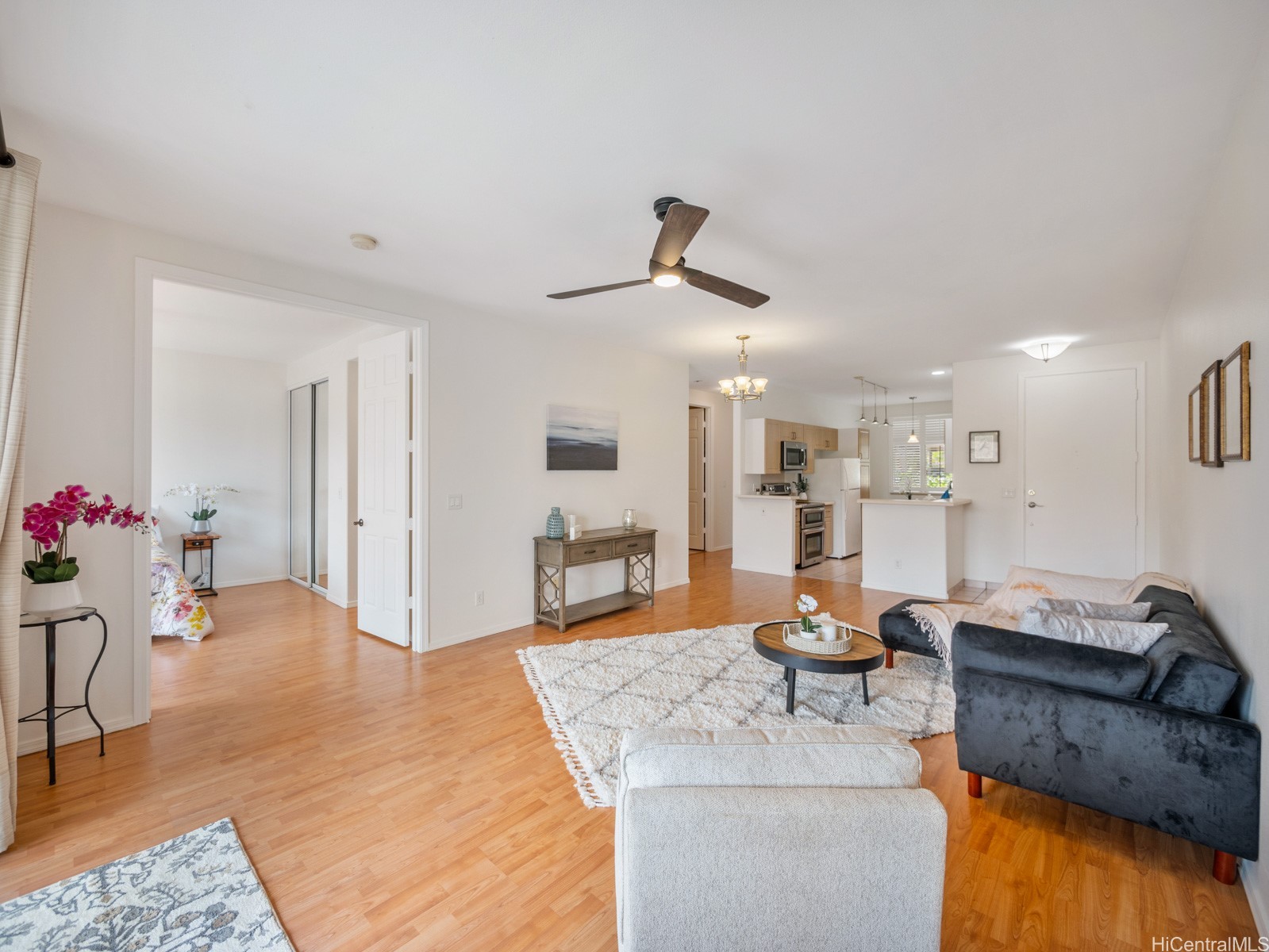 95-982 Wikao Street L203