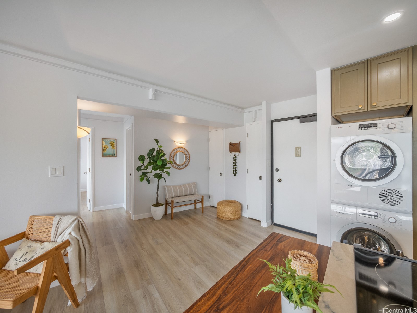 2333 Kapiolani Boulevard 1803