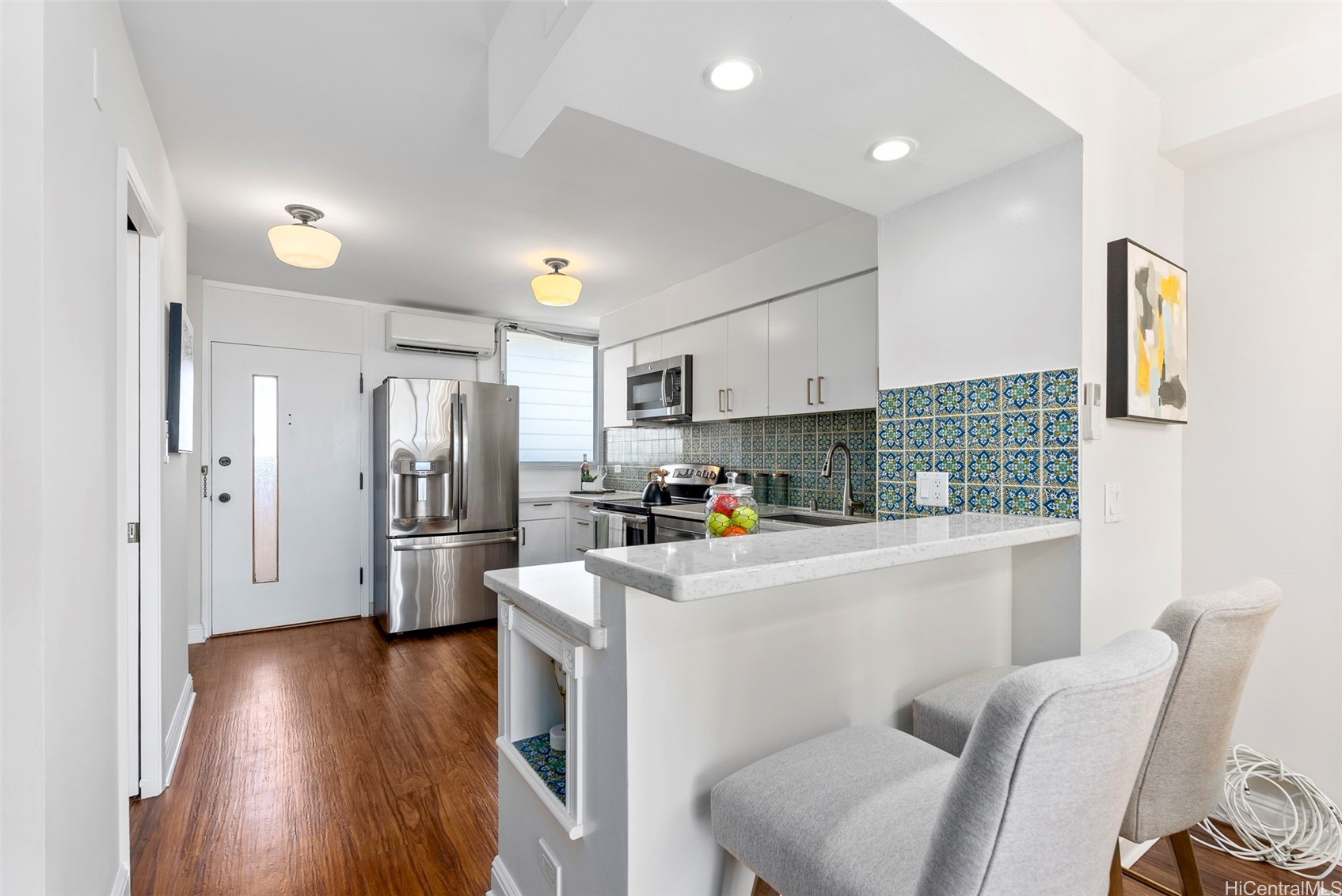 500 University Avenue 1133