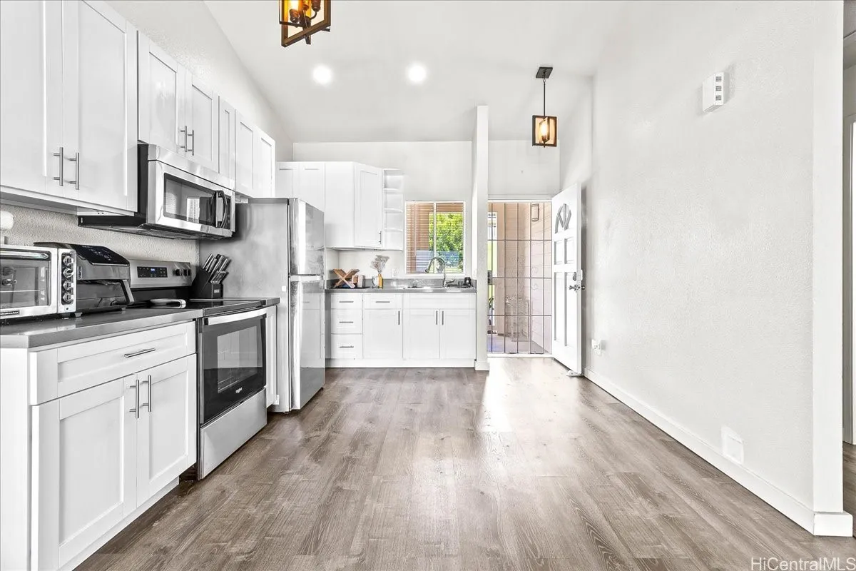 Kapolei, Hawaii 96707, United States, 2 Bedrooms Bedrooms, ,2 BathroomsBathrooms,Residential,Active,137831