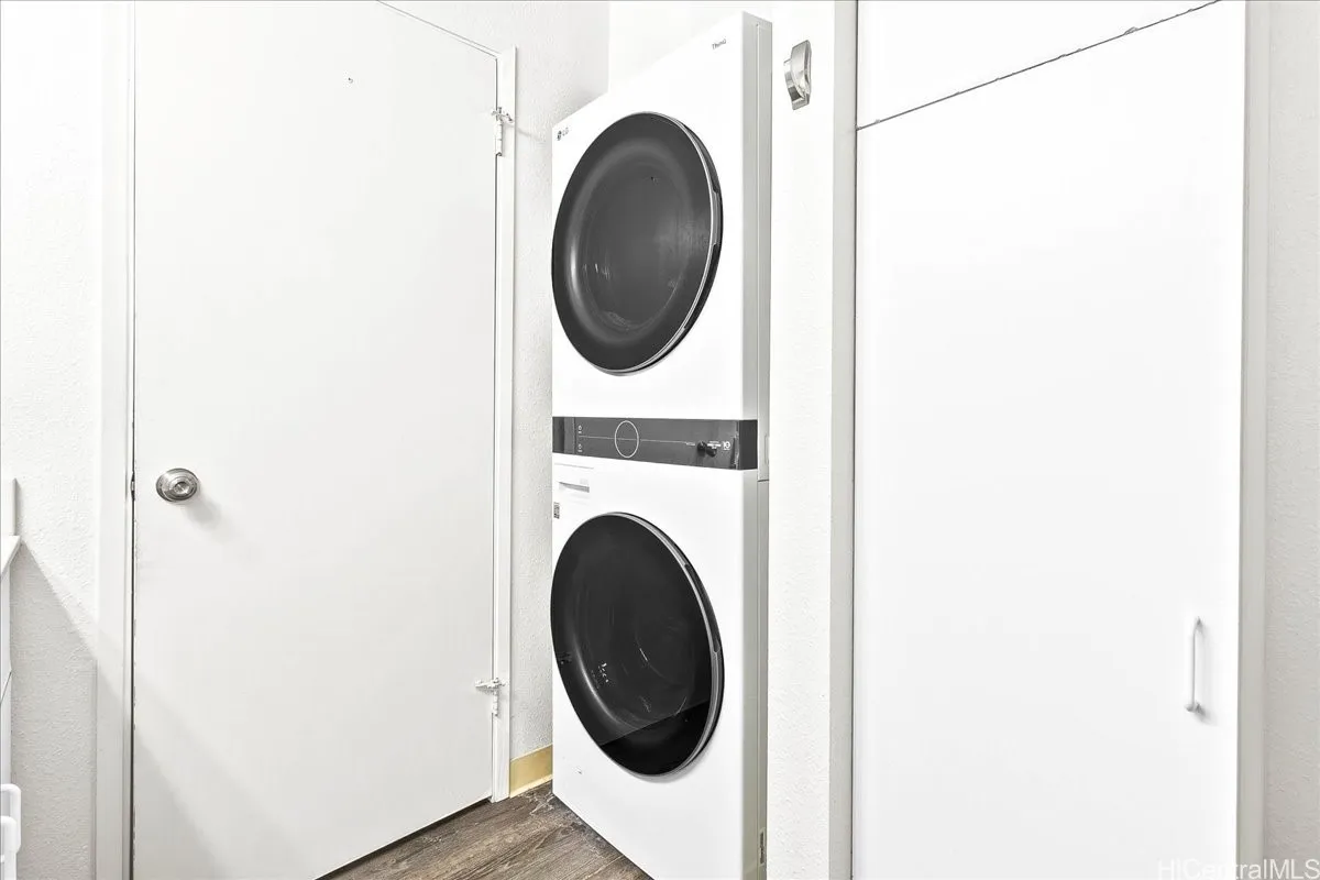 Kapolei, Hawaii 96707, United States, 2 Bedrooms Bedrooms, ,2 BathroomsBathrooms,Residential,Active,137831