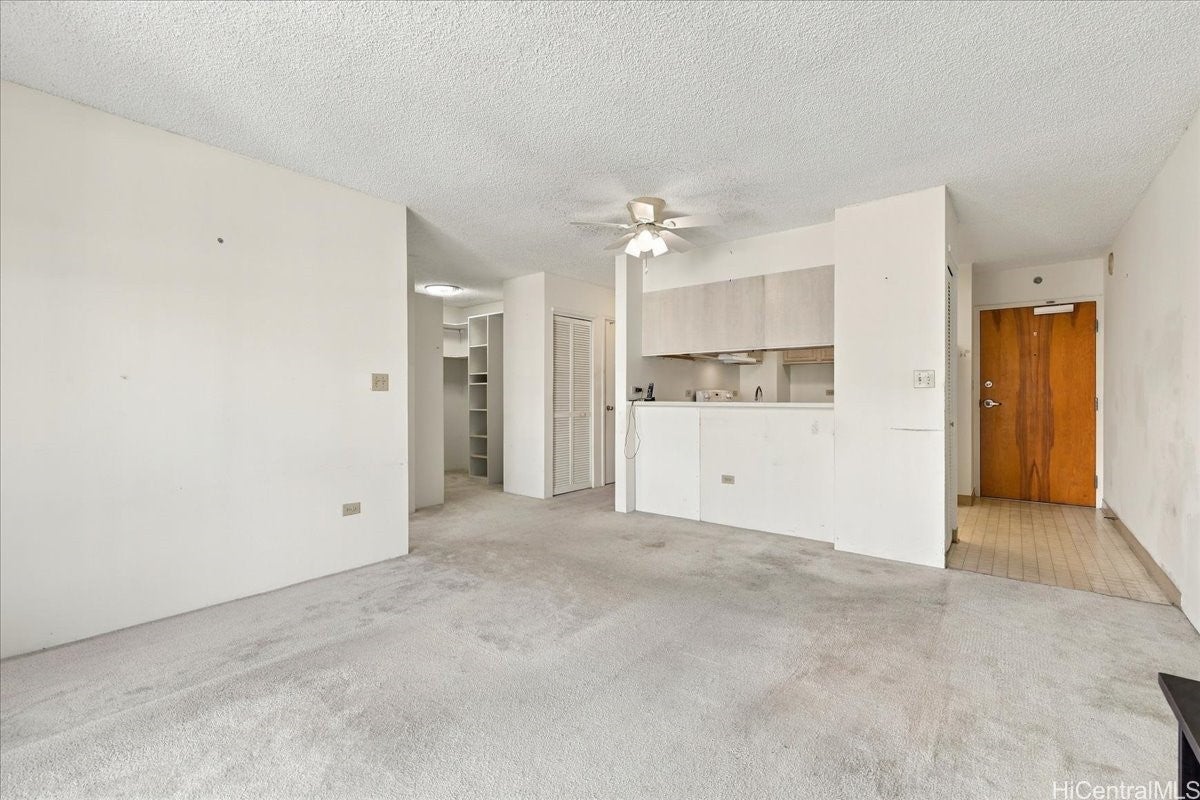 802 Punahou Street 708
