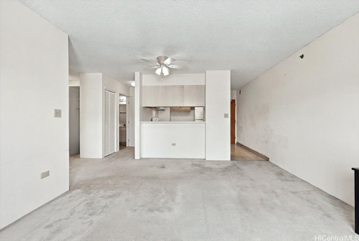 802 Punahou Street 708