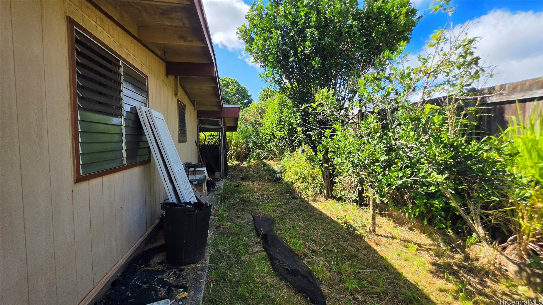 4 Auhili Place