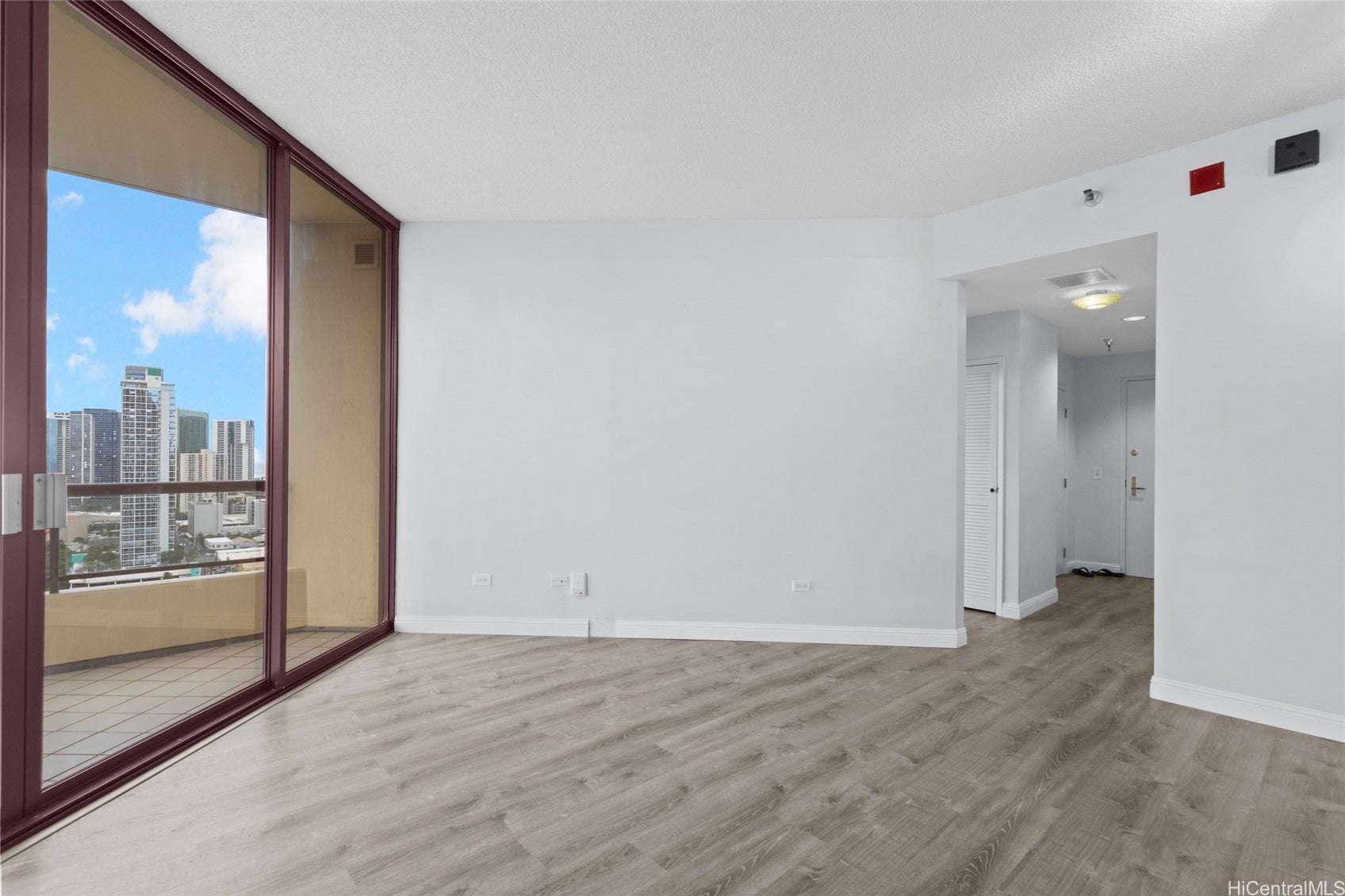725 Kapiolani Boulevard 2306