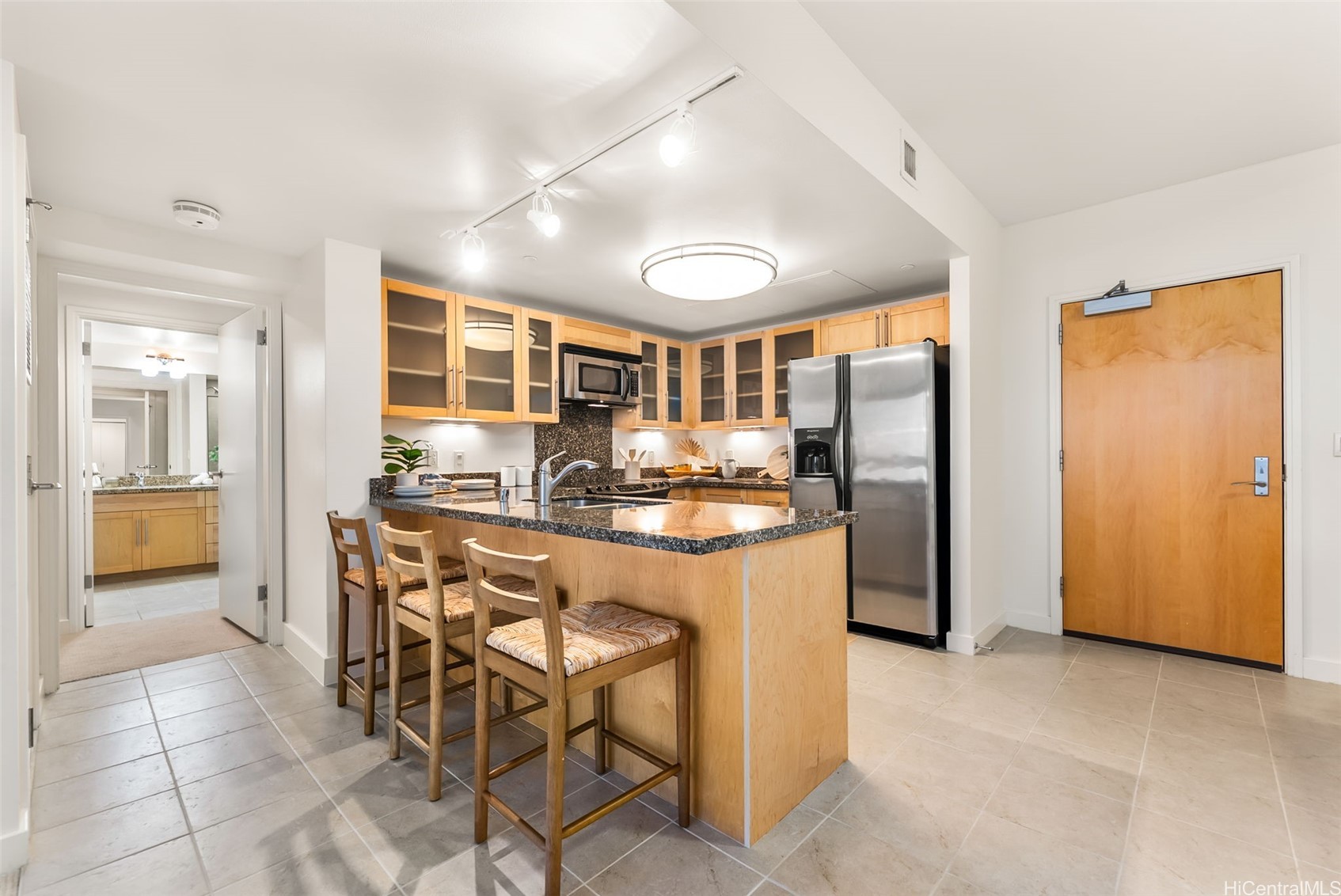 600 Queen Street 1503