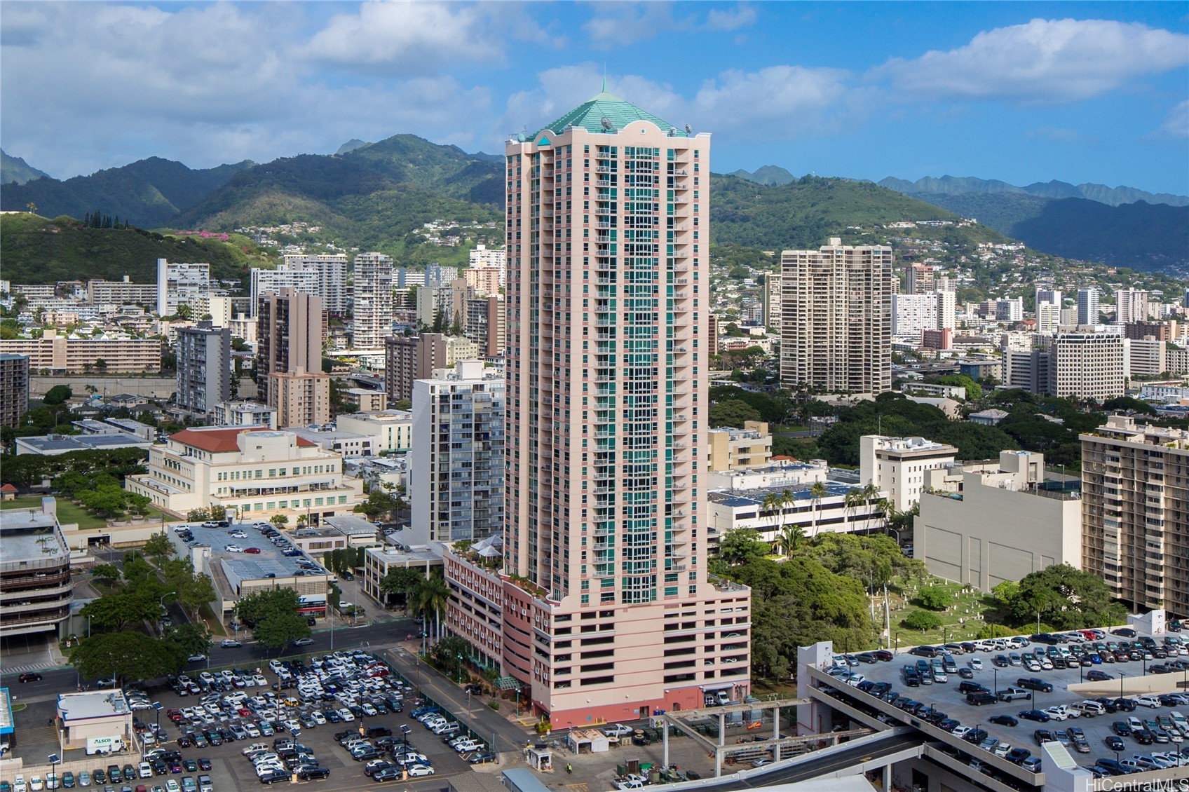 One Archer Lane Condominium