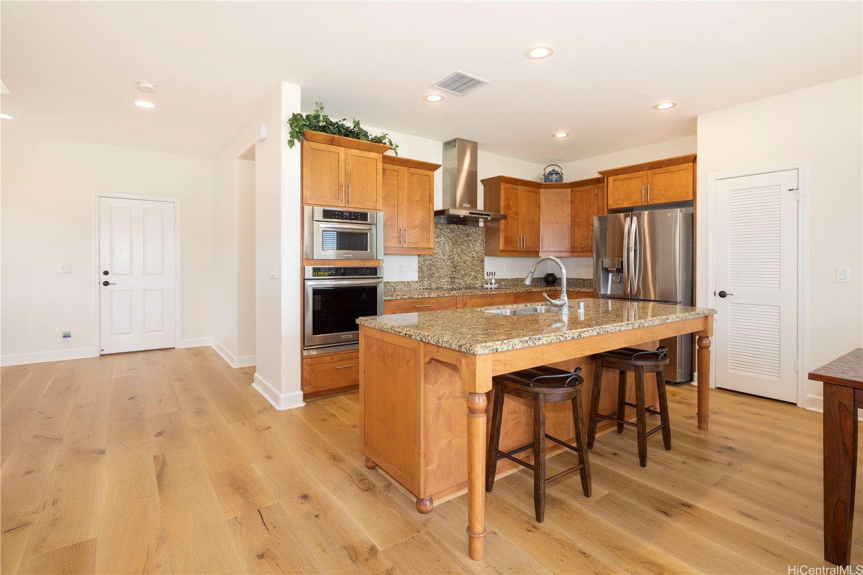 91-1144 Kaikohola Street D71