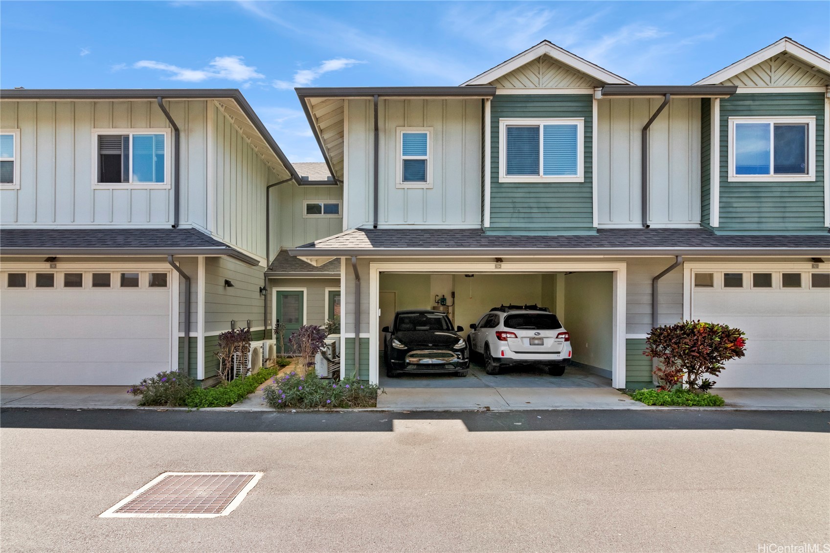 458 Manawai Street 704