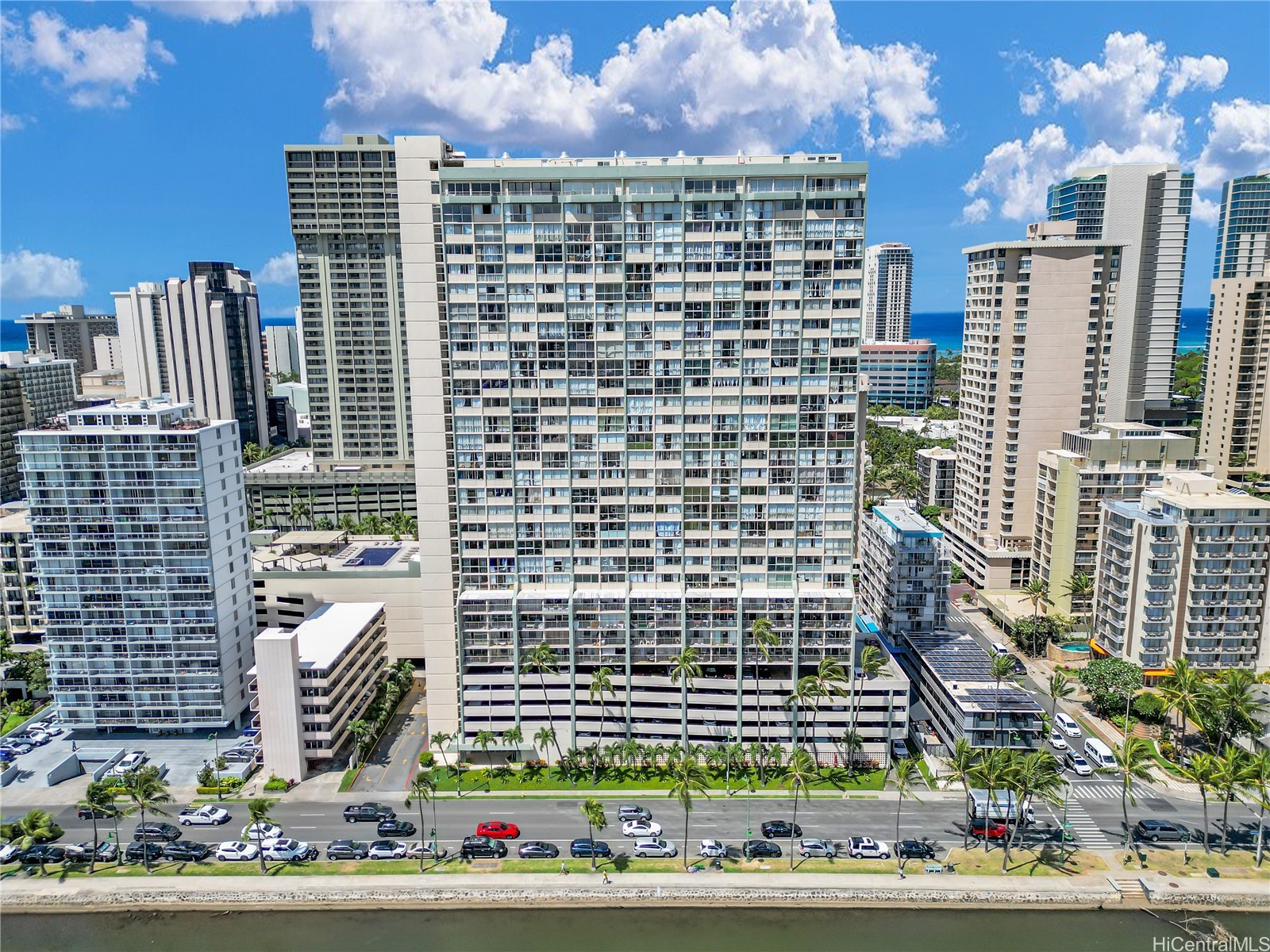 Aloha Lani Condominium