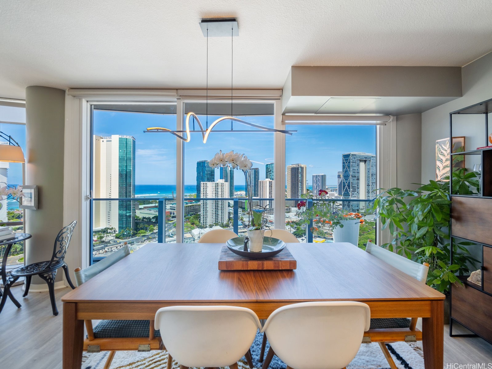 1288 Kapiolani Boulevard I2808