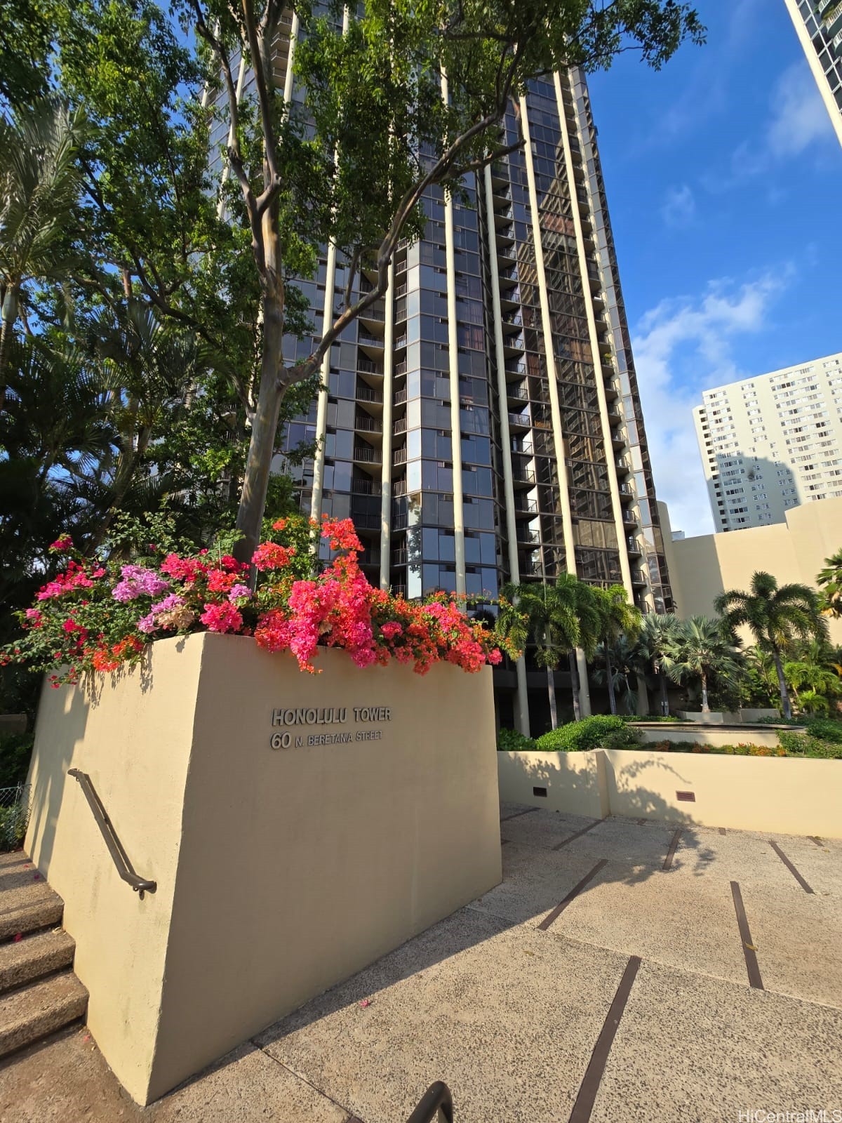 Honolulu Tower Condominium