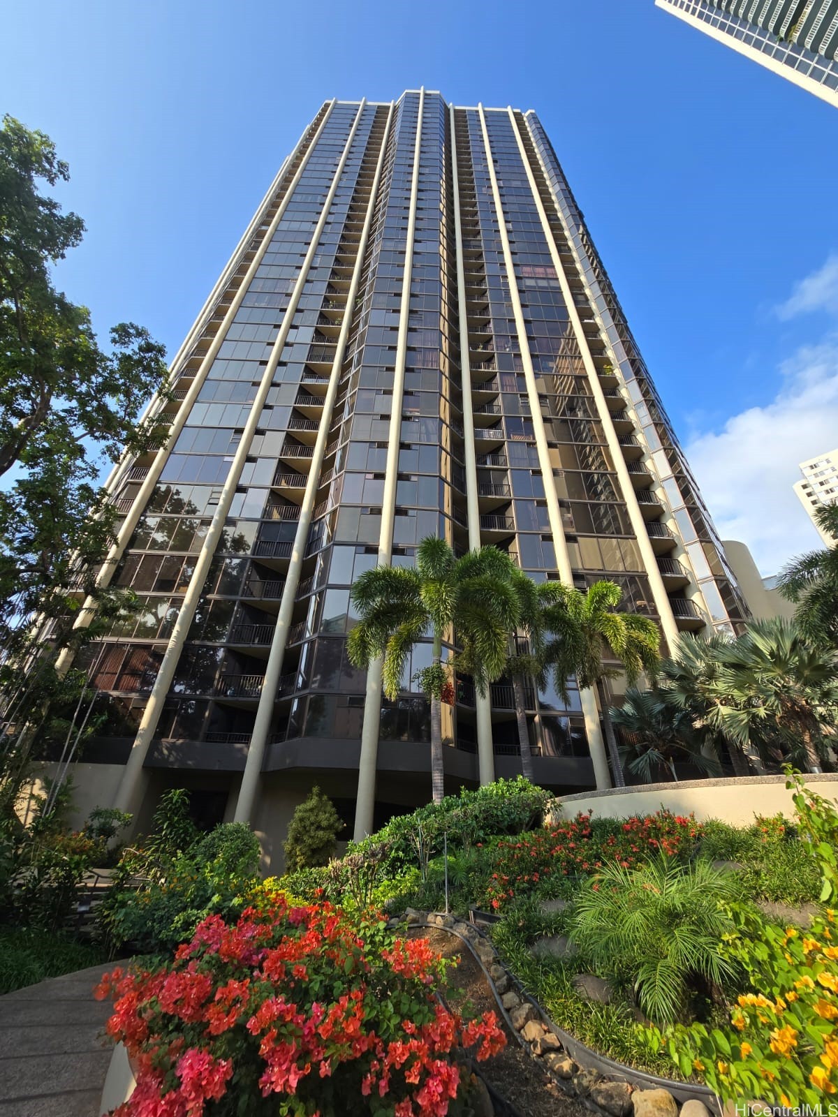 Honolulu Tower Condominium