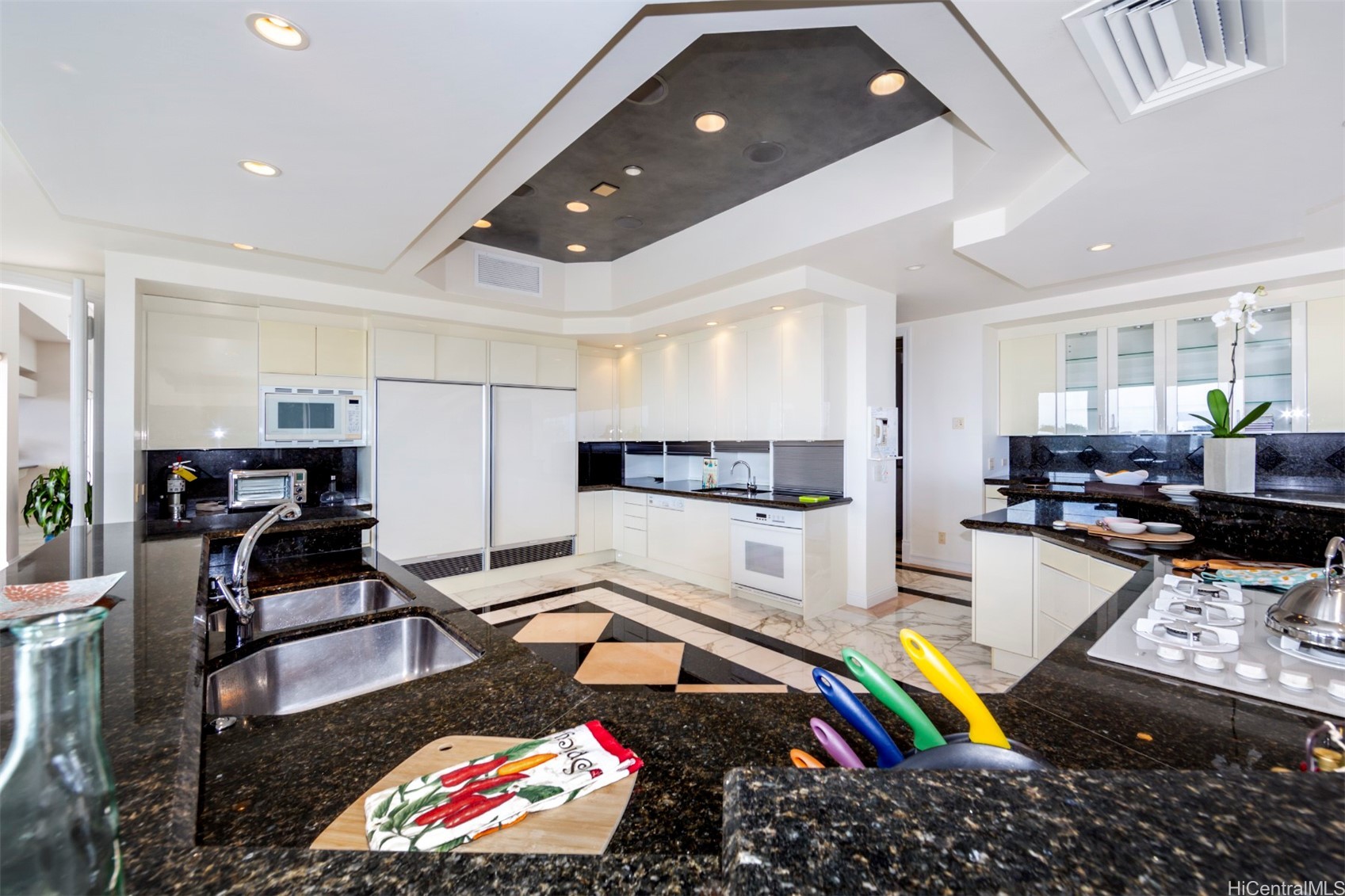 2443 Makiki Hts Drive