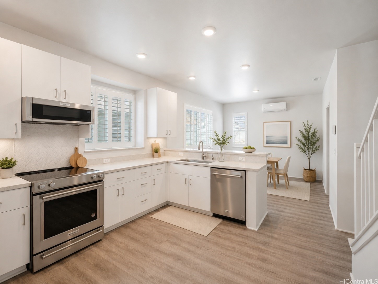 91-1464 Wahinana Loop