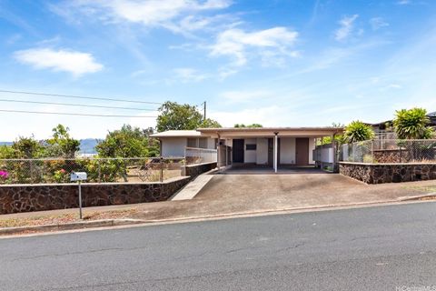 Photo of 286 Hoomalu Street, Pearl City, HI 96782 (MLS # 202526274)