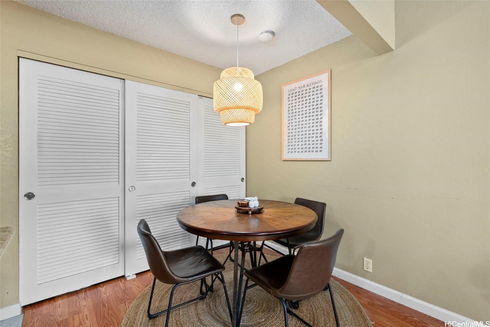 468 Mananai Place 11W