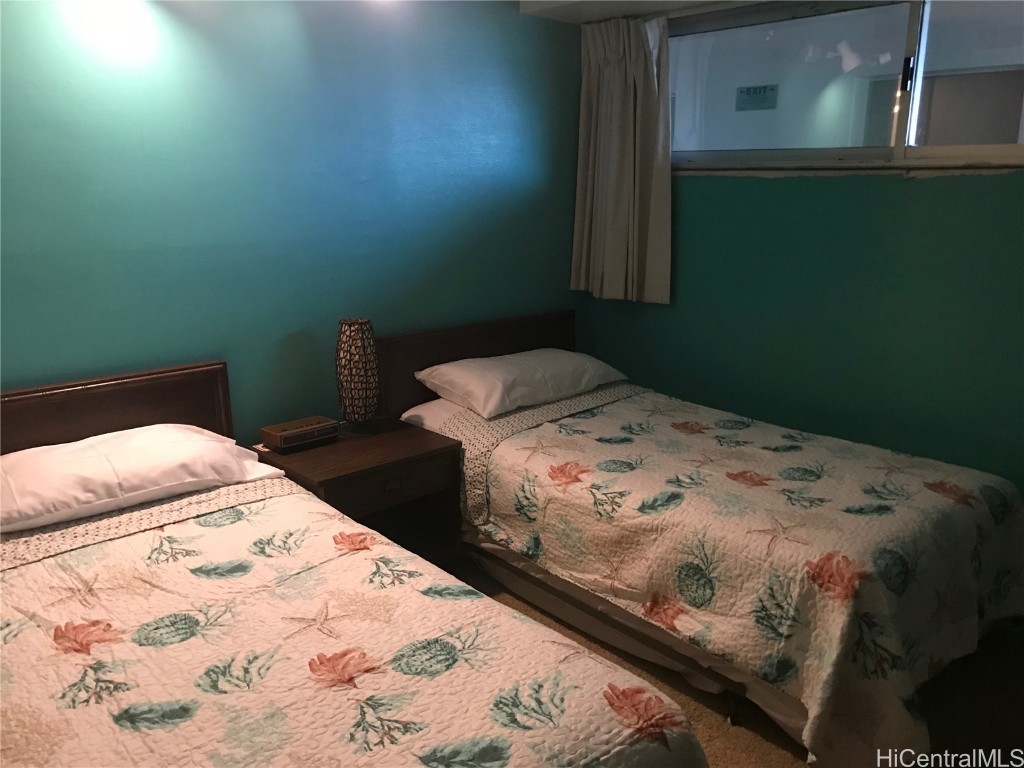 Waikiki Park Hgts Condominium
