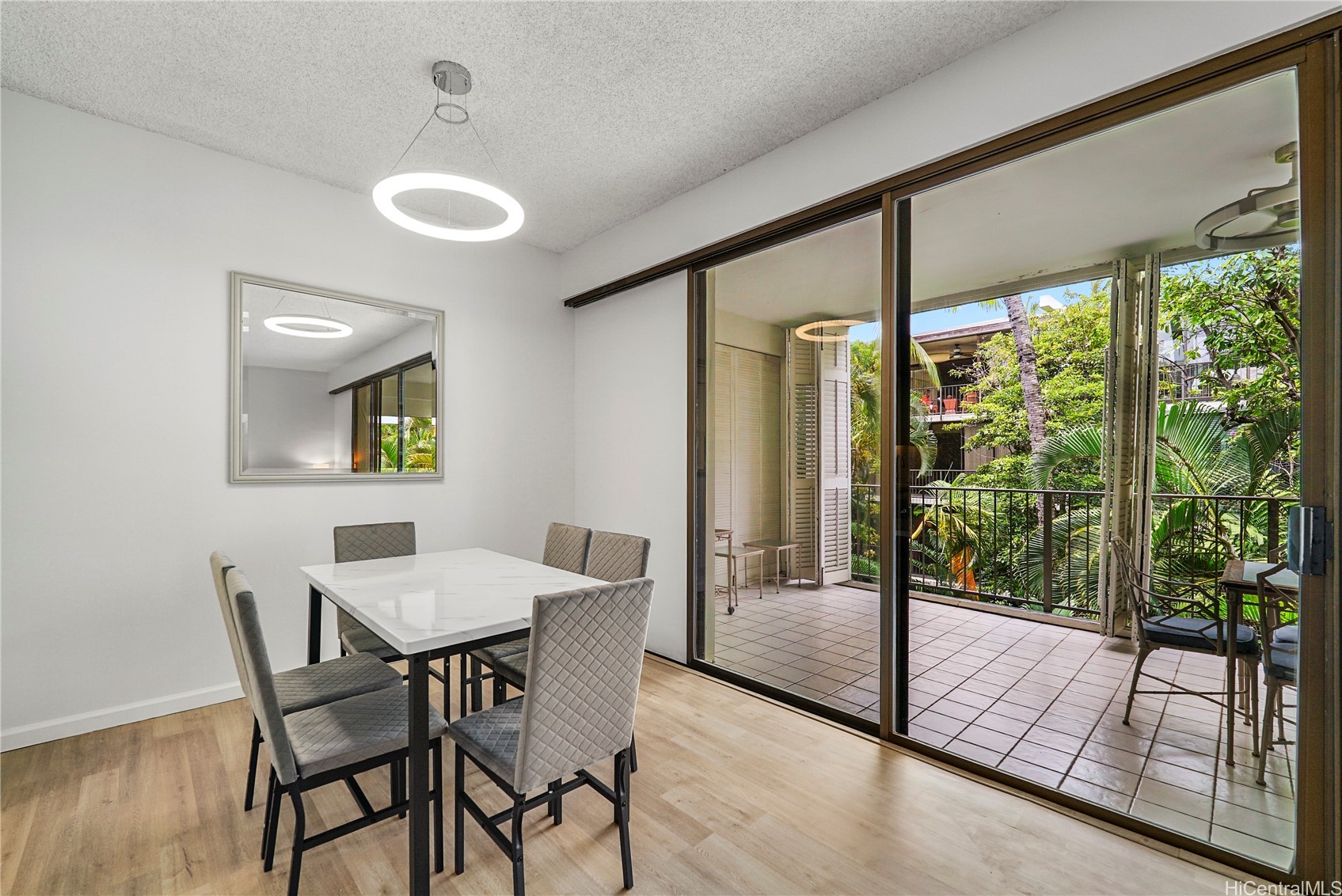 4999 Kahala Avenue 324