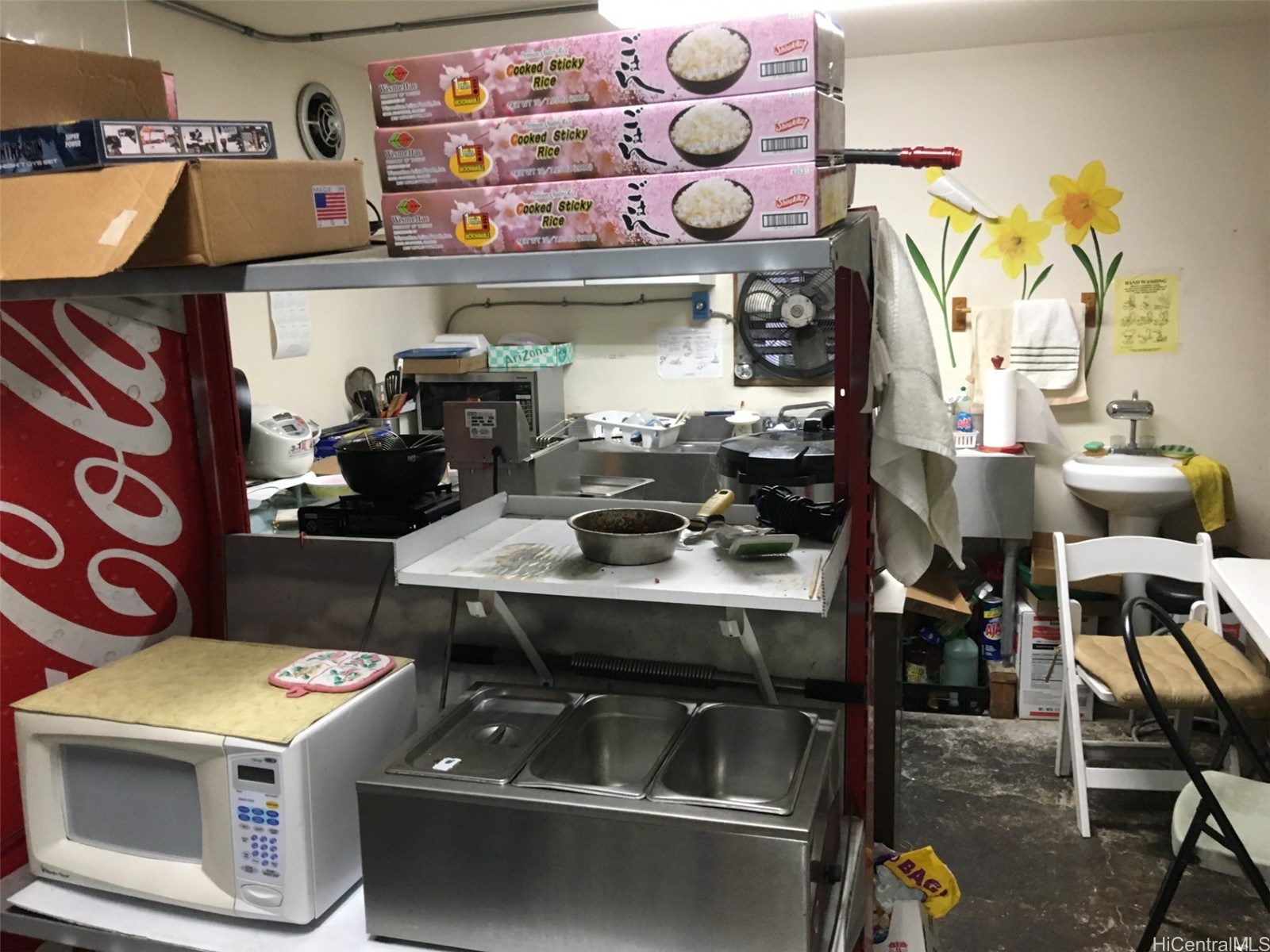 1402 Lusitana Street