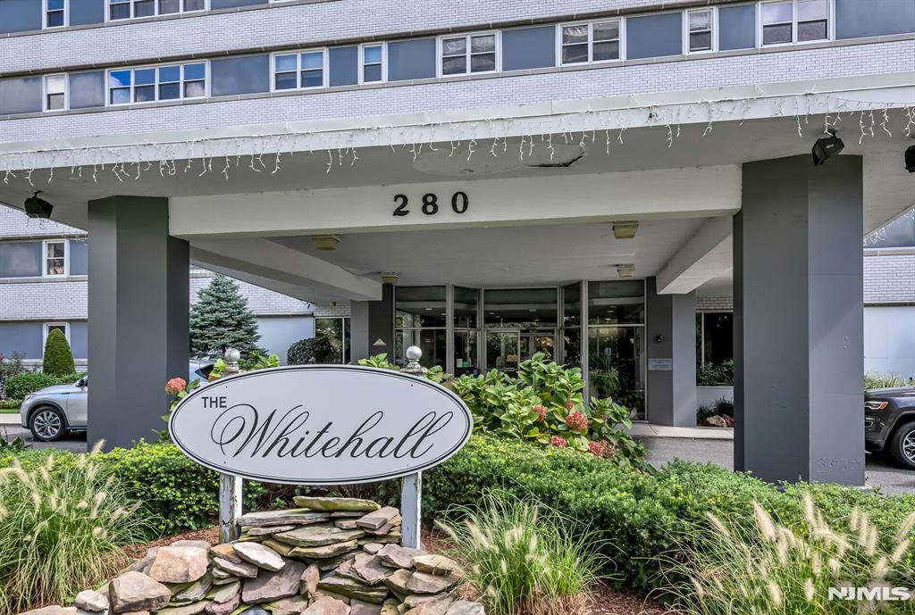 280 Prospect Avenue 1B