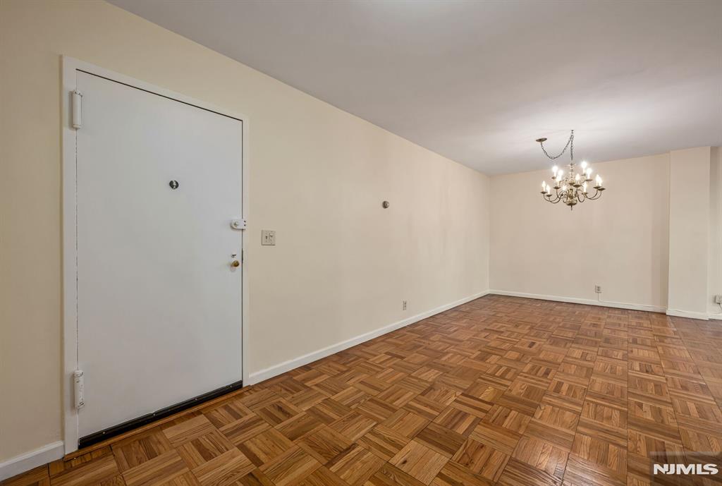 280 Prospect Avenue 1B