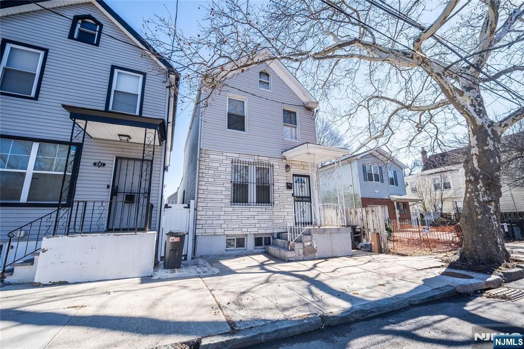 Photo of 289 Rose Street, Newark, NJ 07108 (MLS # 26007008)