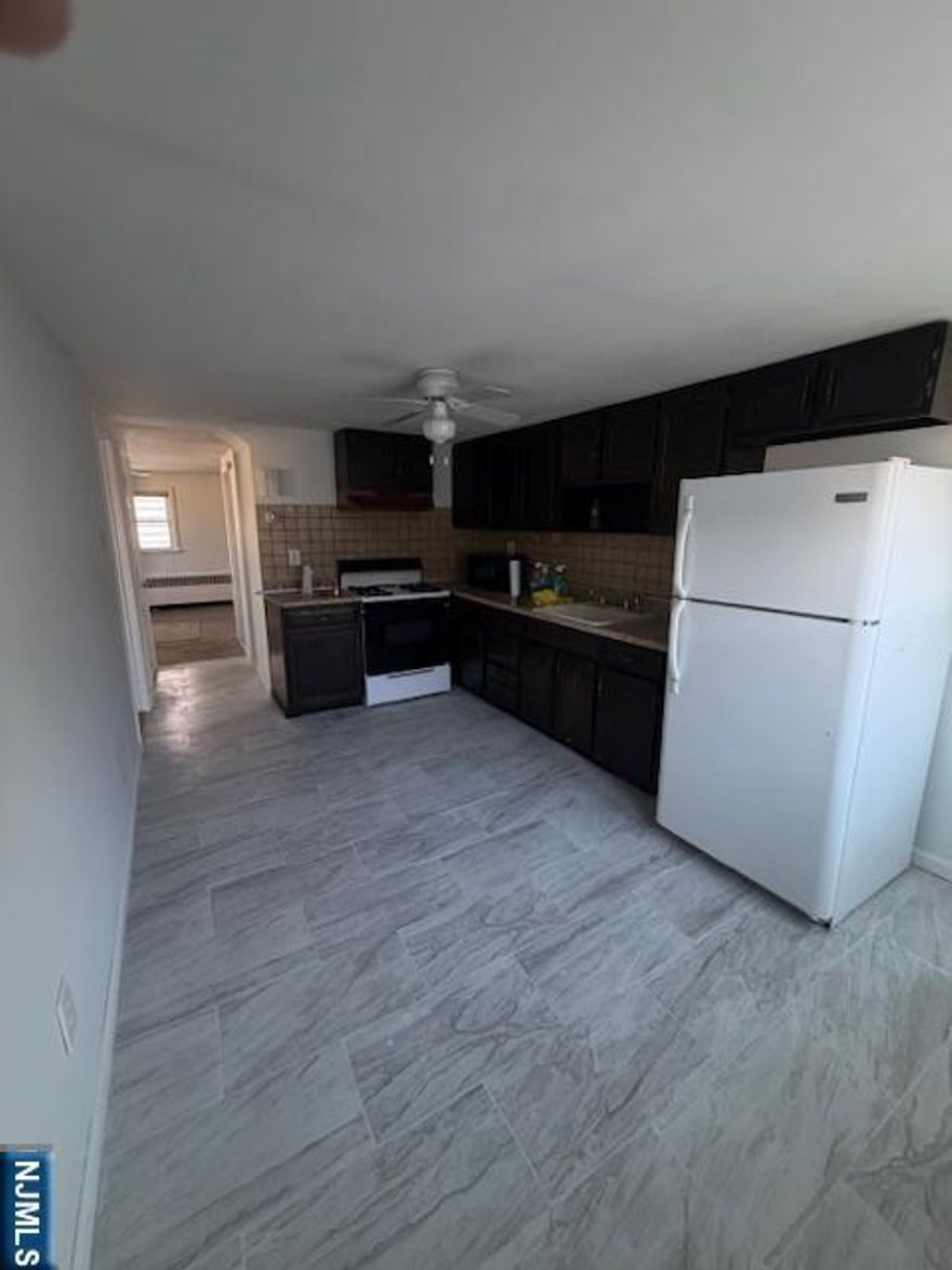 Lovely 1-bedroom, 1 bath second-floor apartment for rent in the great town of Woodland Park. Very nice and clean 2 family house. Newly renovated eat-in Kitchen, LR and bedroom. Private entrance to 2nd floor. Close to all major highways, transportation, shopping centers, restaurants, and places of worship. Landlord pays water and maintenance. Tenant pays gas, electric, cable, etc. Cats ok. Ready 1/1/2026