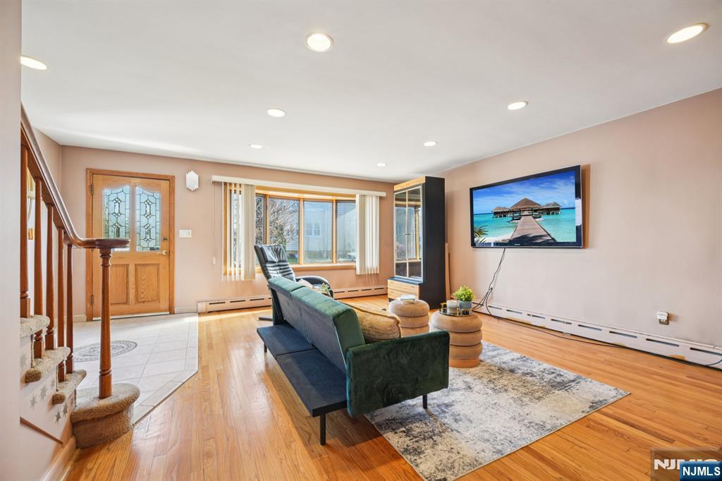 151 Arlington Boulevard