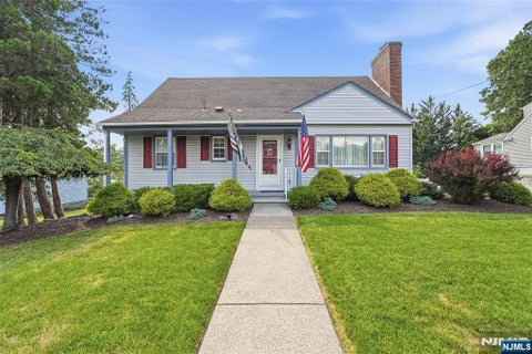 Photo of 161 Manchester Avenue, North Haledon, NJ 07508 (MLS # 26035233)