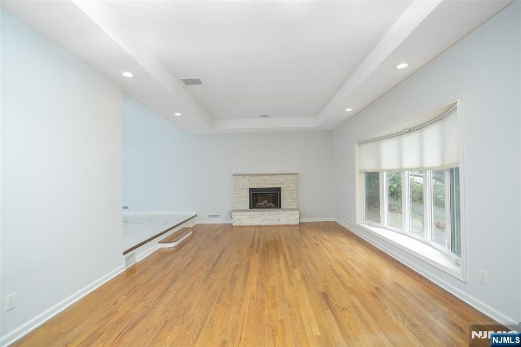 Photo of 5 Korwel Circle, West Orange, NJ 07052 (MLS # 25041295)