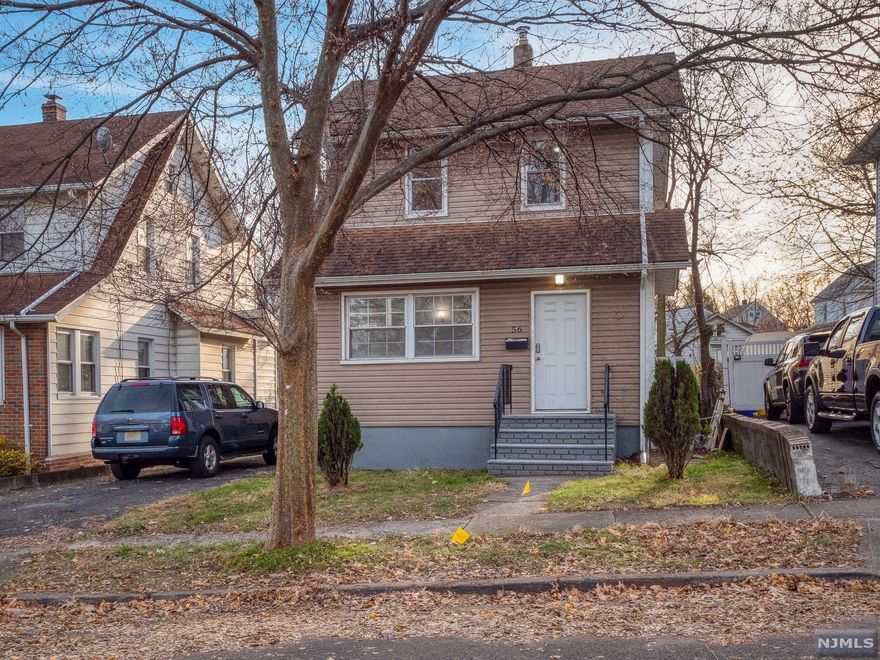 Located in a quiet street, this fully renovated home offer one Bedroom and full bathroom in the 1st floor along with the Den by the main entrance connected to the living room and stairs to the 2nd floor. The dinning room has an open concept to the kitchen with a breakfast bar and all new appliances. The 2nd floor offers 2 bedrooms and full bath. Excellent backyard size ready to put your imagination on it. 2 car driveway.