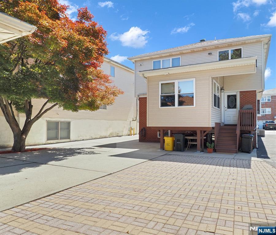 69 Lincoln Street