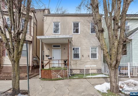 Photo of 75 Garfield Avenue, Paterson, NJ 07522 (MLS # 26019712)