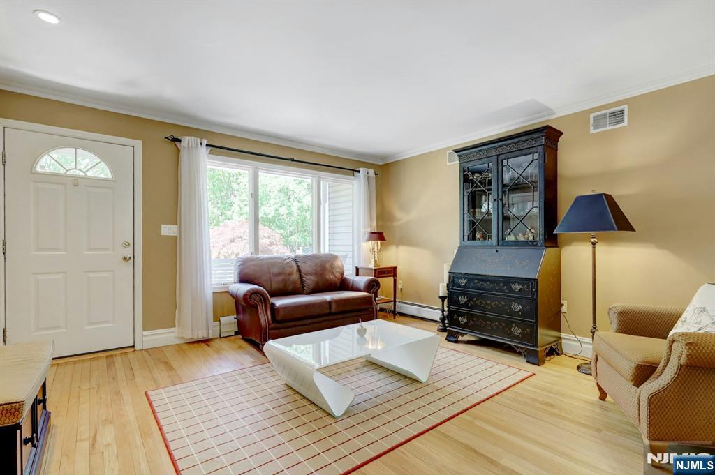 637 Aster Lane