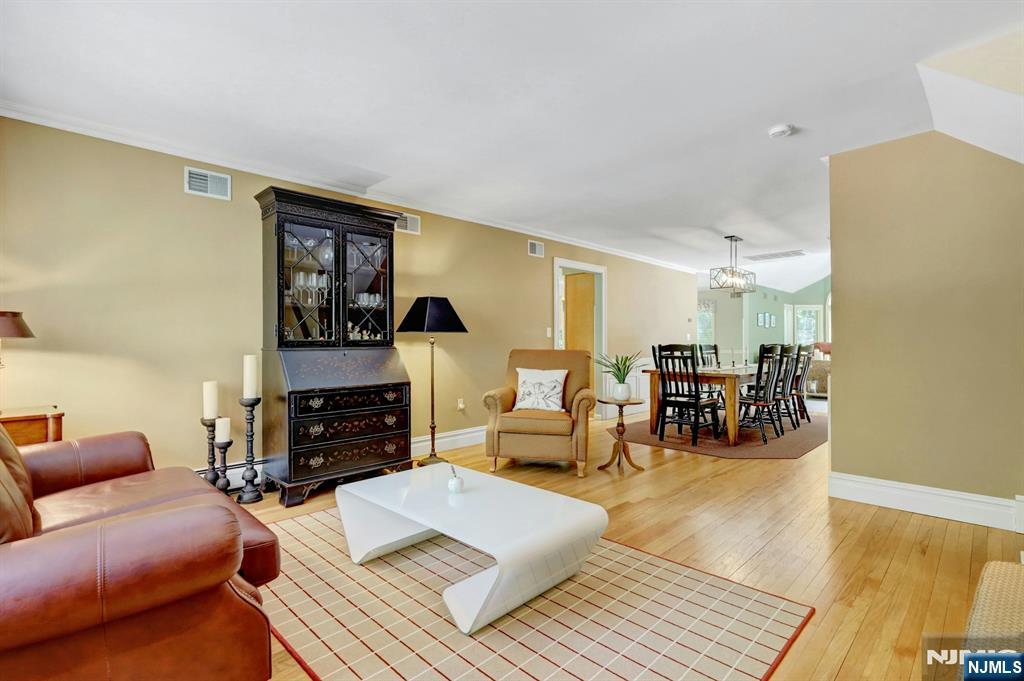 637 Aster Lane