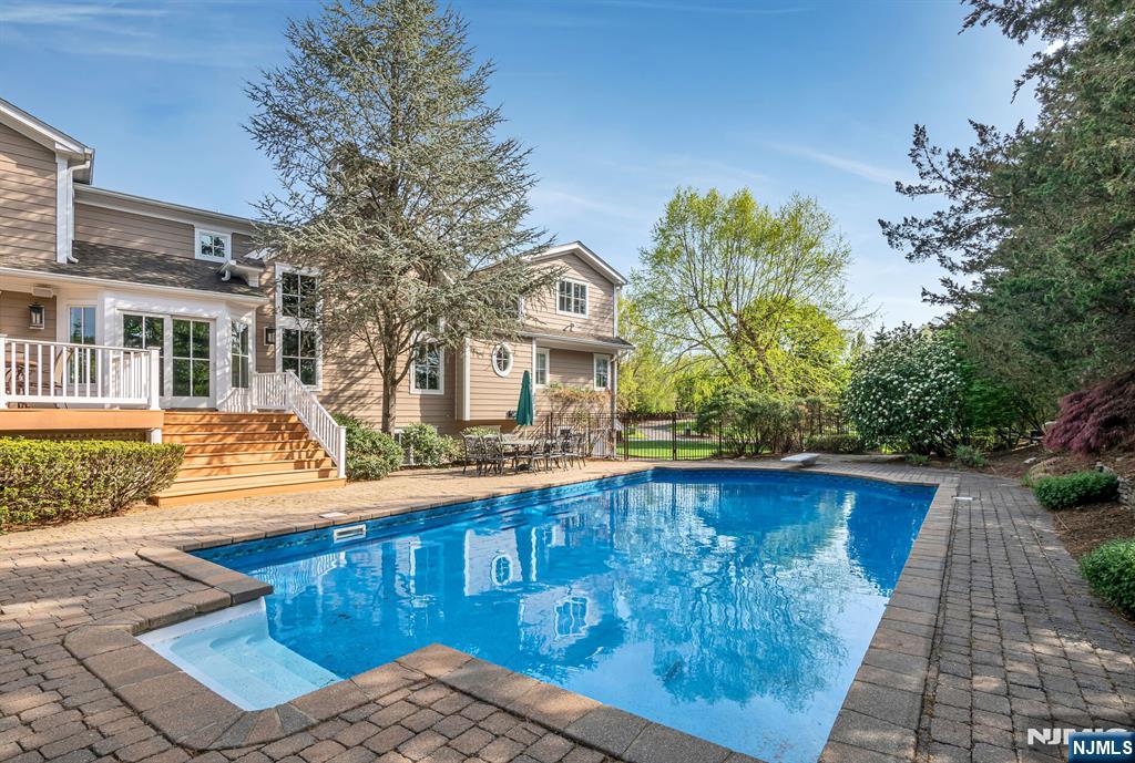 296 Oldwoods Road